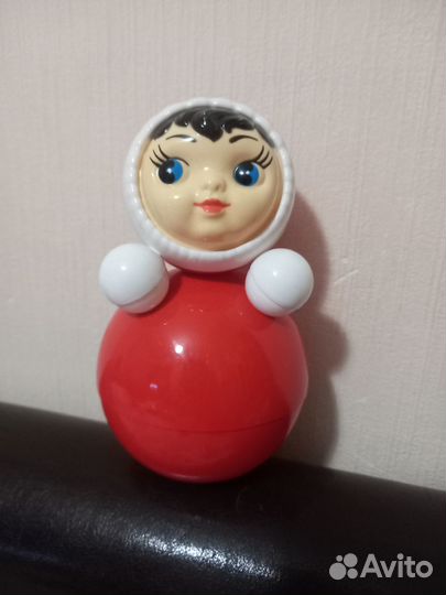 Игрушка неваляшка