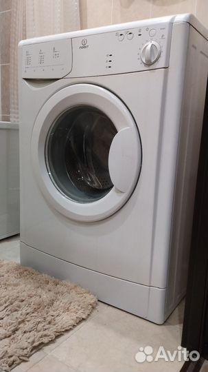 Стиральная машина indesit WIA81