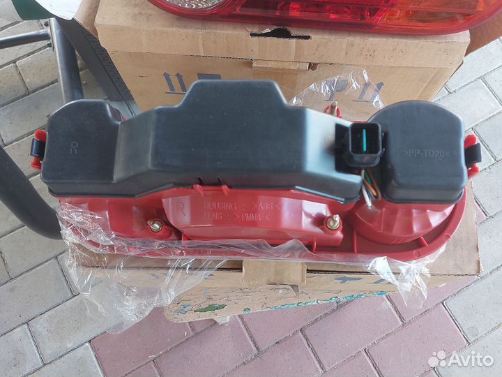 Задние фонари для грузовиков