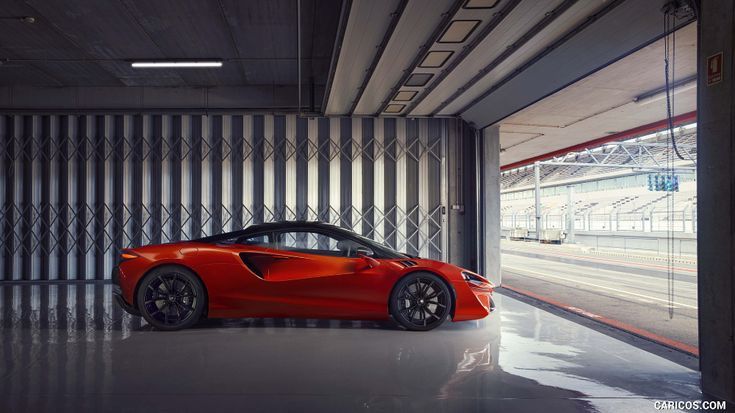 Ferrari SF90 Stradale: фото из отзыва