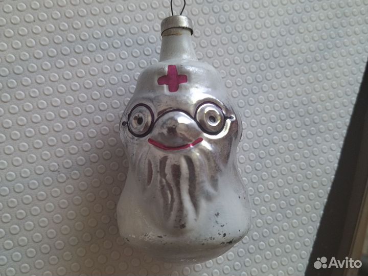 Ёлочная игрушка Доктор