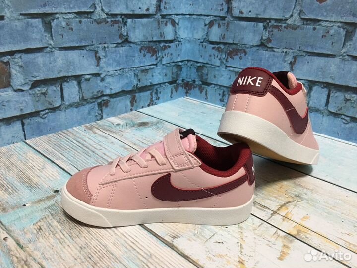 Kids Nike blazer low