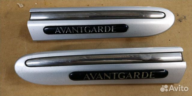 Молдинги Мерседес w203 С класс оригинал бу