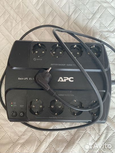 Ибп бесперебойник APC Back-UPS ES700