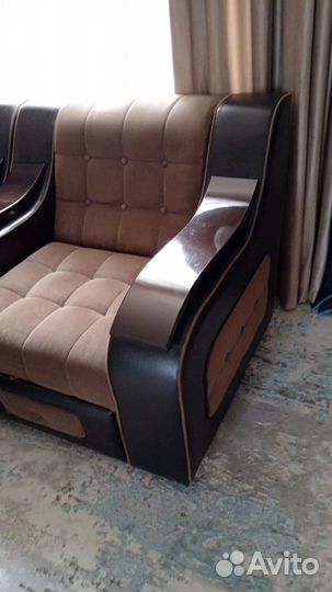 Угловой диван с креслами бу