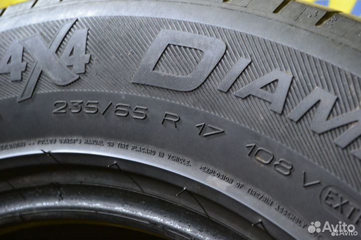 Michelin Latitude Diamaris 235/65 R17