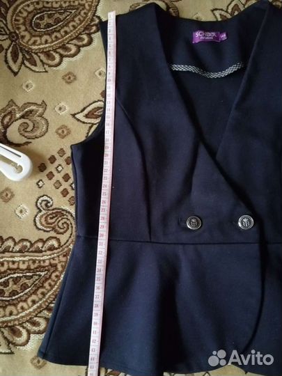 Школьный жилет для девочки темно-синий