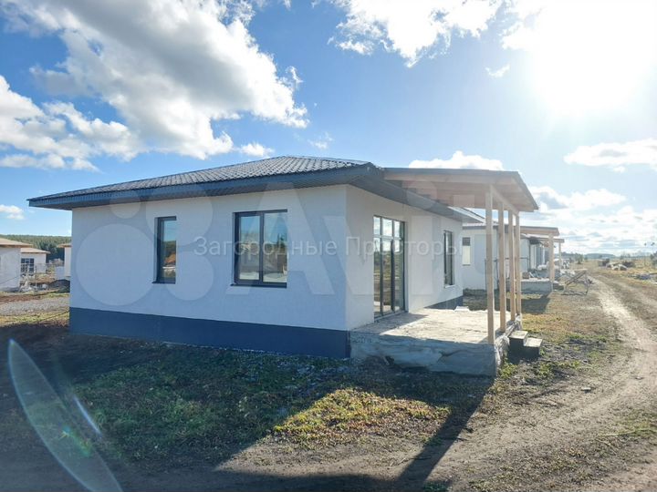 Коттедж 100 м² на участке 6 сот.