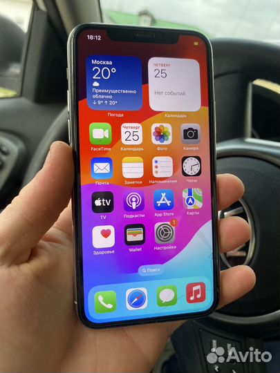 iPhone 11 Pro, 64 ГБ