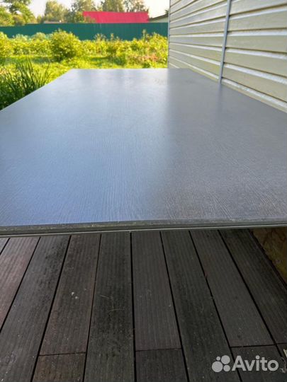 Стол для зоны барбекю