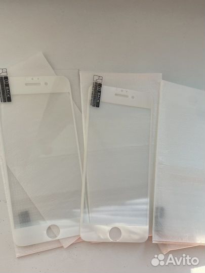 Защитное стекло на iPhone 6s белое