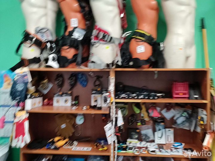 Карабин для альпинизма singing rock connectors