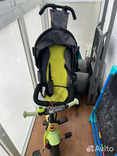 Детский трехколесный велосипед бу