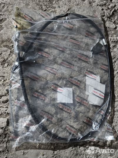 Трос ручника toyota yaris 2008 года