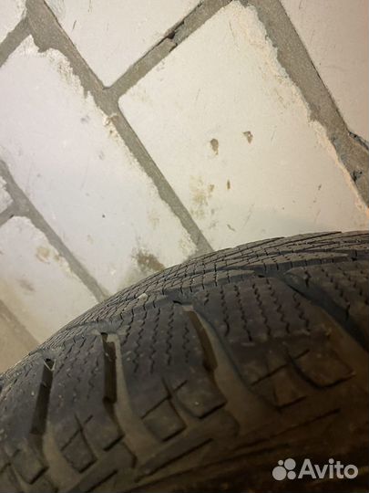 Goodyear UltraGrip Ice 2 215/55 R17 98T