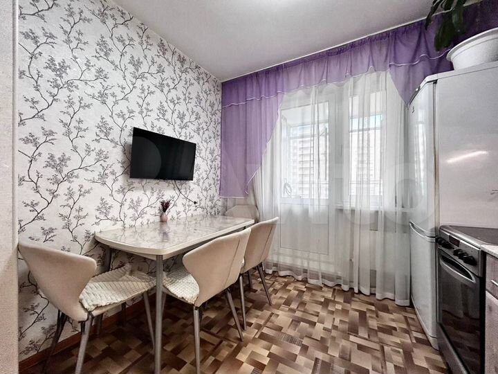 1-к. квартира, 38 м², 9/14 эт.