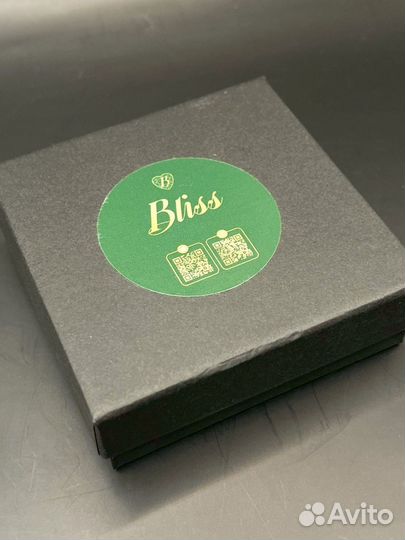 Серьги бижутерия цветки гвоздики золотистые