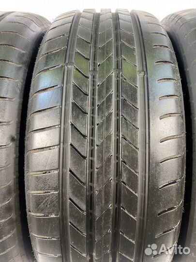 Goodyear EfficientGrip 235/45 R19 98V