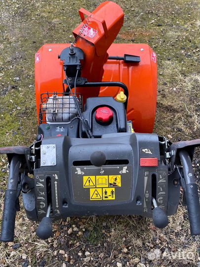 Снегоуборщик husqvarna