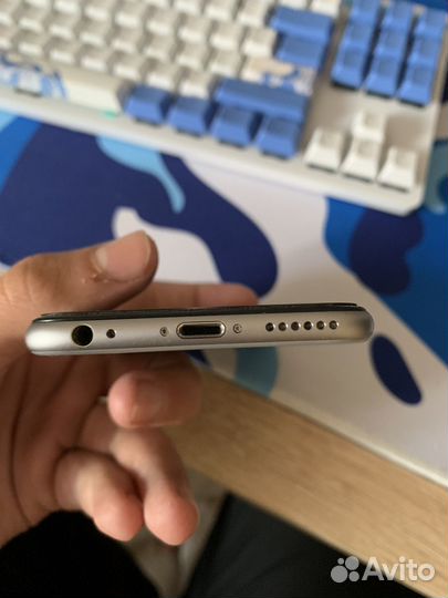 iPhone 6S, 32 ГБ