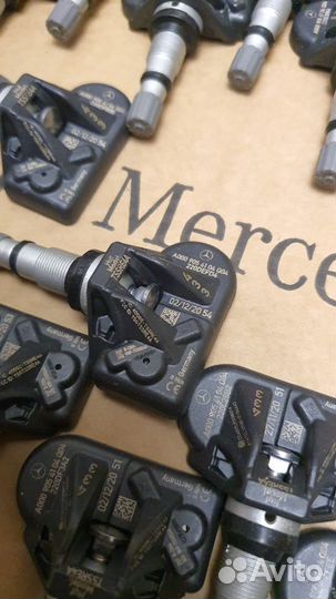 Новый датчик давления Mercedes 0009052102 Оригинал