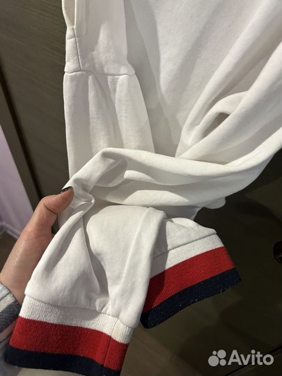 Толстовка женскаяTommy Hilfiger, M