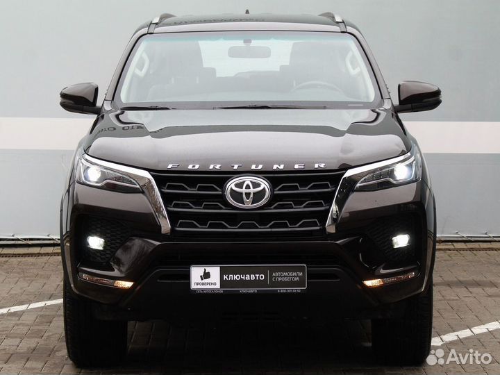 Toyota Fortuner 2.4 AT, 2022, 144 км