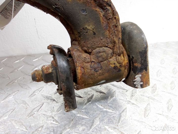 Рычаг передний левый нижний Nissan Pathfinder R51