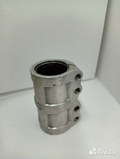 Зажим скс на самокат Hipe