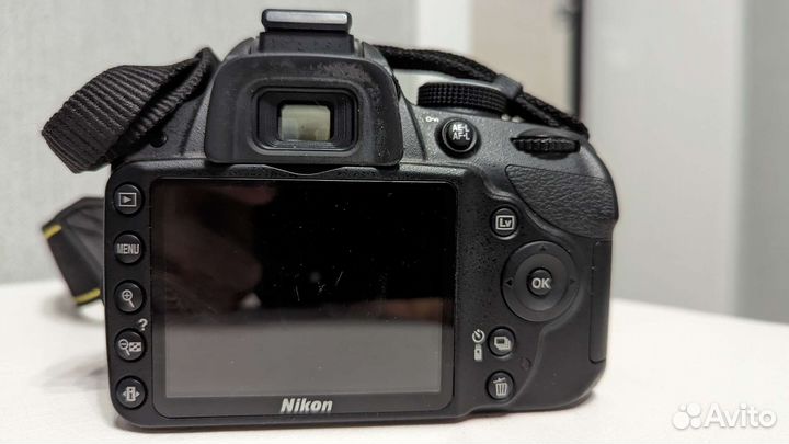 Зеркальный фотоаппарат Nikon D3200