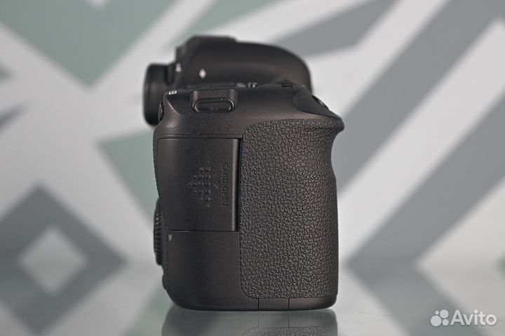 Canon 6D Body (пробег 70тыс кадров)