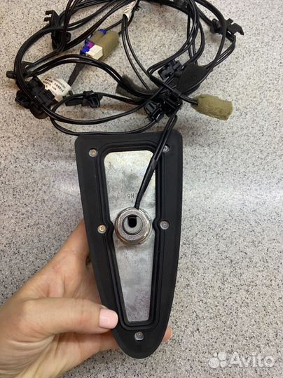 Антенна Плавник 7903200akz36a