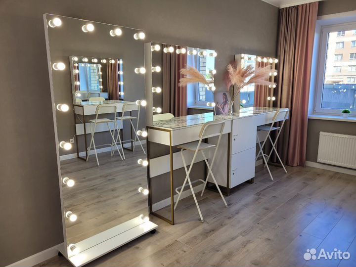 Туалетный столик лофт с зеркалом гримерный loft
