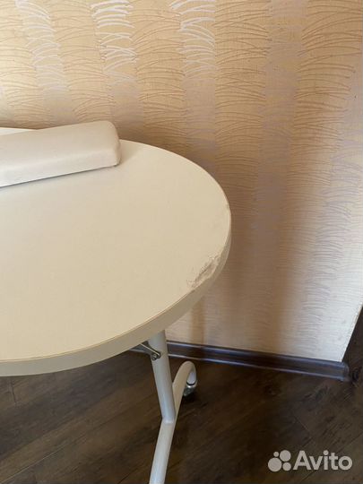 Маникюрный стол складной бу