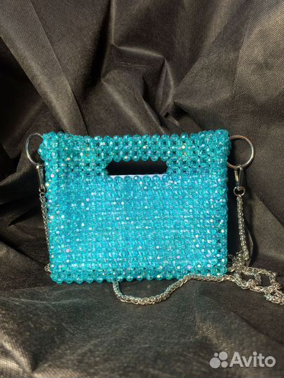Сумка из бусин голубая