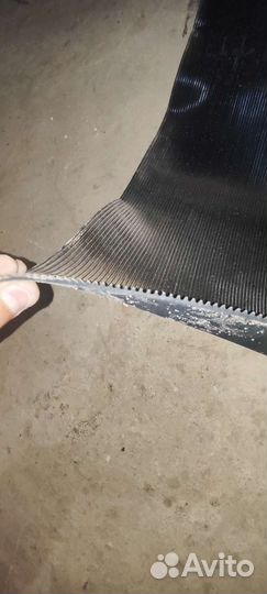 Резиновый коврик
