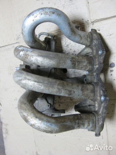 Коллектор впускной Nissan Almera (00-06 года) N16