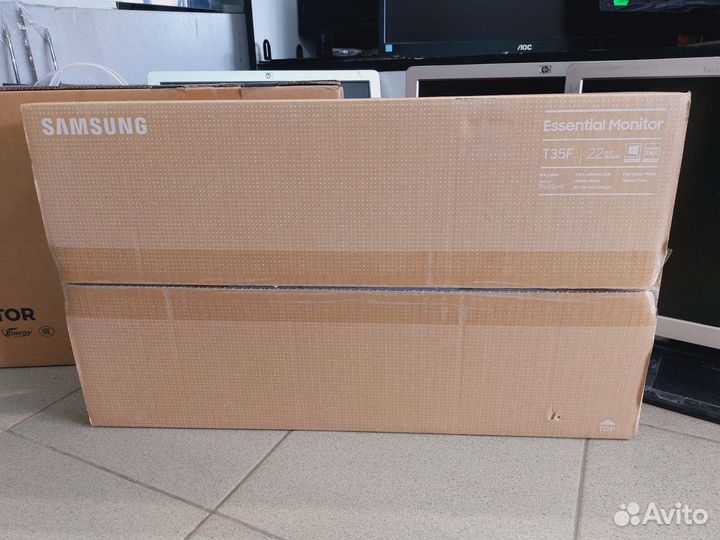 Монитор Samsung Essential 21,5