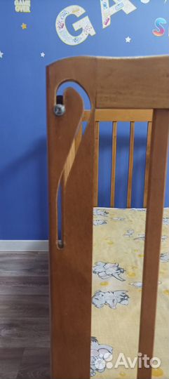 Детская кроватка