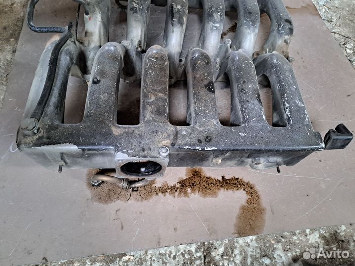 Коллектор впускной Mercedes W140 m120