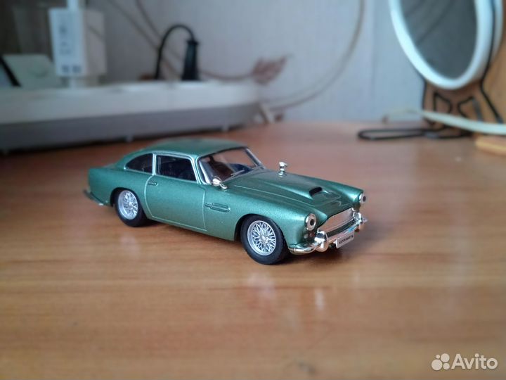 Модели Aston Martin