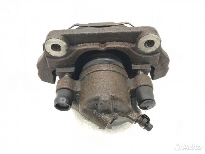 Суппорт тормозной передний правый Bmw 325Xi E92