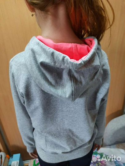 Костюм спортивный