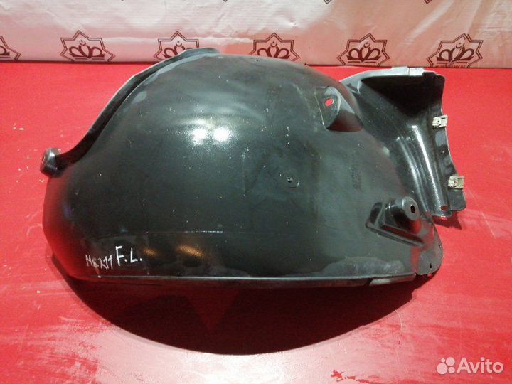 Подкрылок (локер) передний левый Mercedes Benz