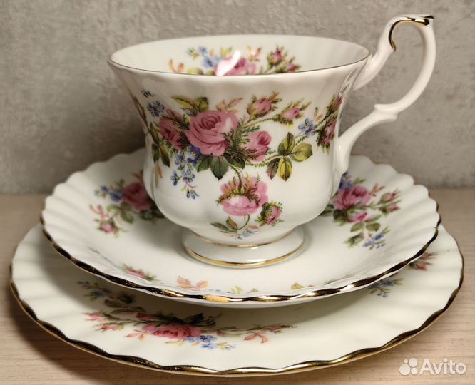 Фарфор Royal Albert