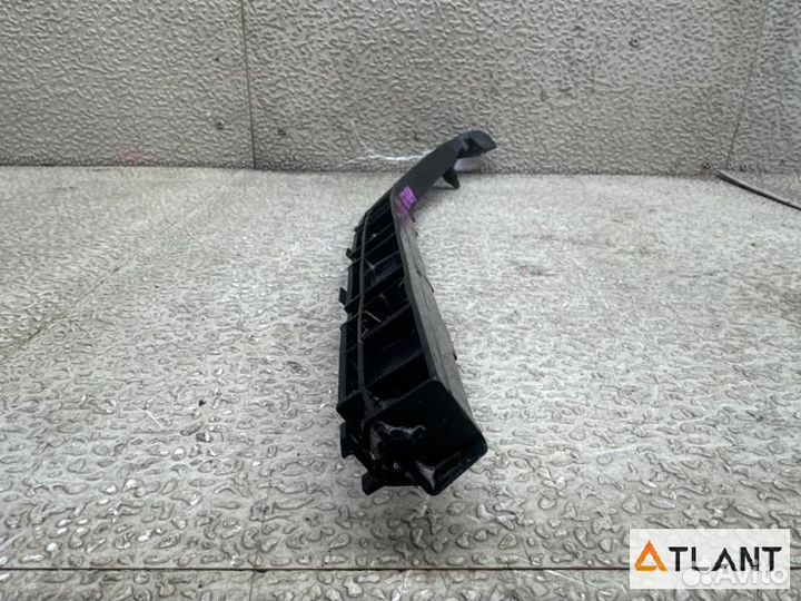 Крепеж бампера задняя левая honda stream