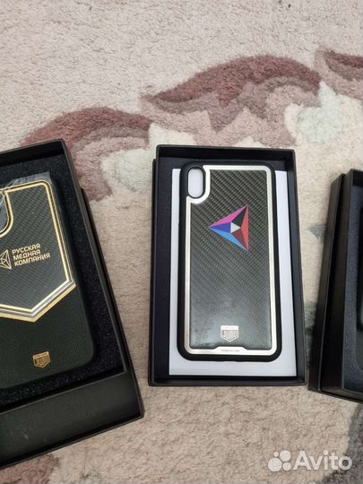 Чехол на iPhone