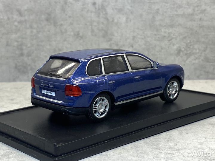 Коллекционная модель Porsche Cayenne Turbo 1:43