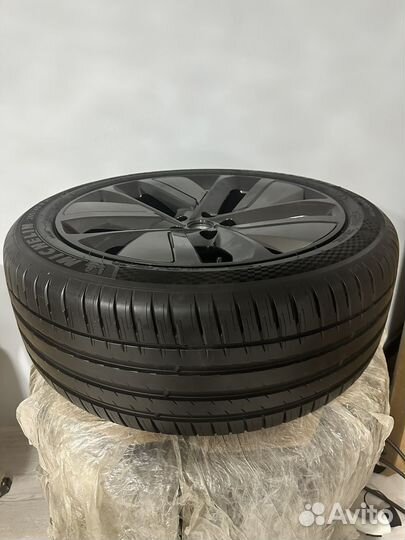 Шины диски и колеса 265/45 R21