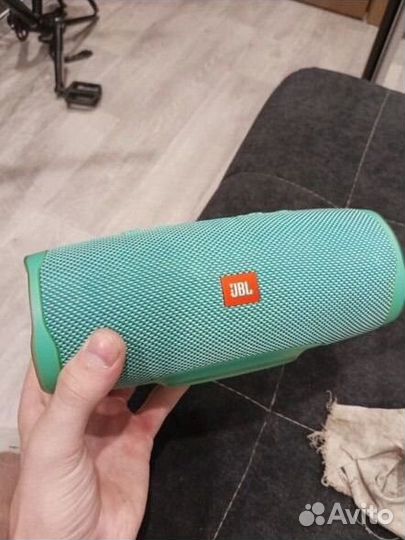 Колонка jbl Charge 4